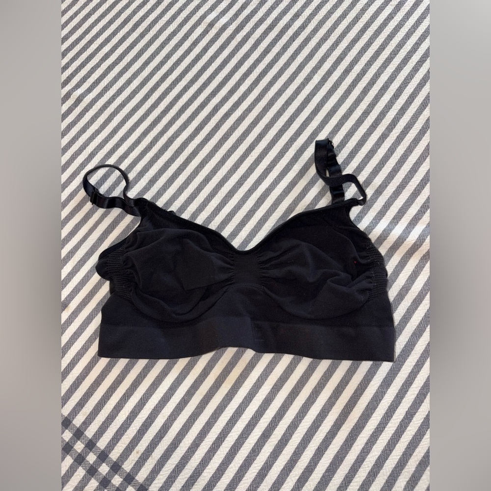 Skims Loungewear Bundle L - Picture 9 of 10
